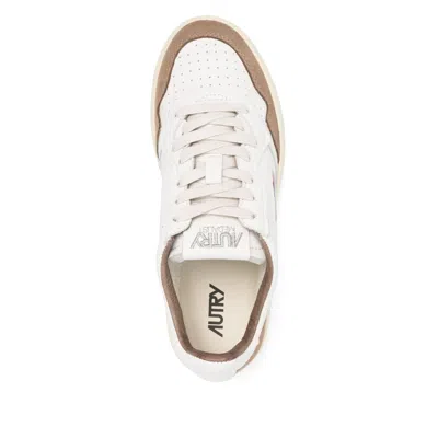 Autry Low Sneaker With Contrast Panels And Perforated Detailing In White
