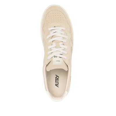Autry Medalist Sneakers In White And Black With Suede