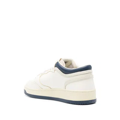 Autry Sneakers Med-way Mid In White And Blue Leather In Multi