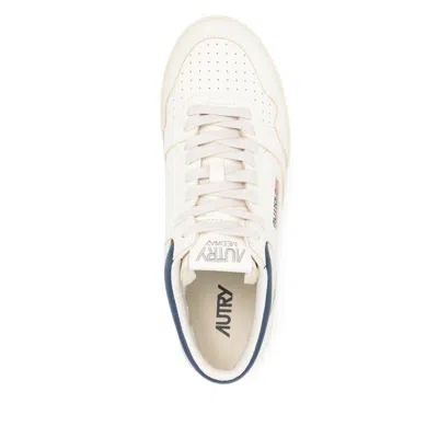 Autry Sneakers Med-way Mid In White And Blue Leather In Multi