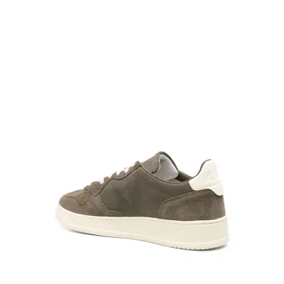 Autry Low-top Suede Sneakers With Rubber Sole And Lace-up Closure In Green