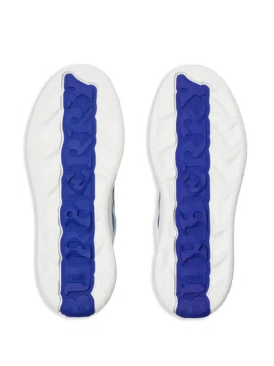 Burberry Leather Low-top Round Toe Sneakers In White