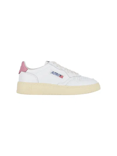 Autry Leather Medalist Low Sneakers In White