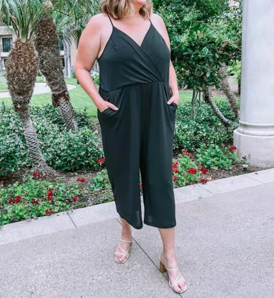 Gilli Plus Size V-neck Spaghetti Strap Cropped Jumpsuit In Black