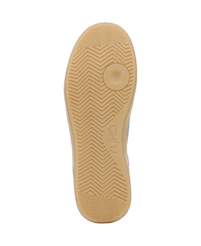 Ryka Rykä Viv Max Sneaker