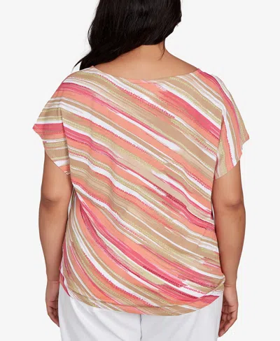 Hearts Of Palm Plus Size Printed Crinkle Tie Front Top In Gold