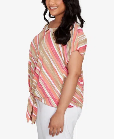 Hearts Of Palm Plus Size Printed Crinkle Tie Front Top In Gold