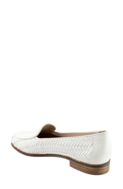 Trotters Lyric Loafer