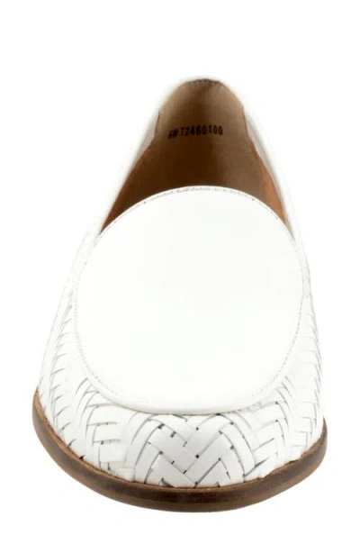 Trotters Lyric Loafer