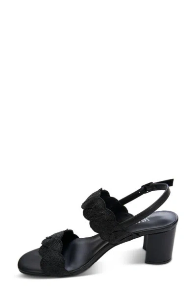 Vaneli Lettie Sandal In Black