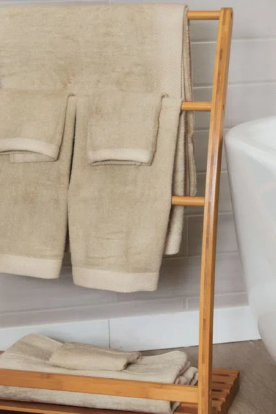 Bedvoyage Luxury Viscose Odor & Mildew Resistant Towel Collection, 8pc Set