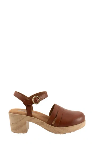 Softwalk ® Fillmore Ankle Strap Platform Clog