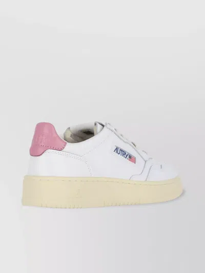 Autry Leather Medalist Low Sneakers In White