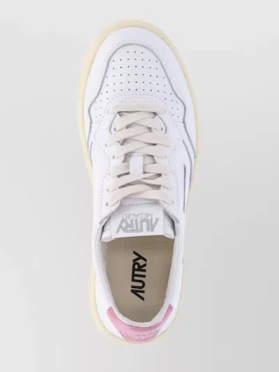 Autry Leather Medalist Low Sneakers In White