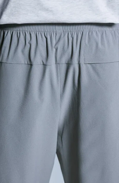 On Focus Pants In Gray