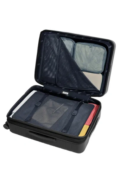 Away The Medium Flex Suitcase