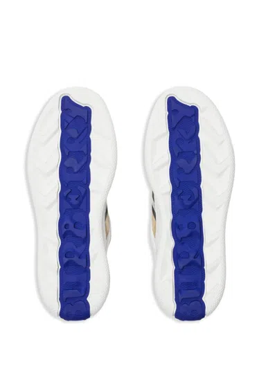 Burberry Terrace Leather Low-top Sneakers