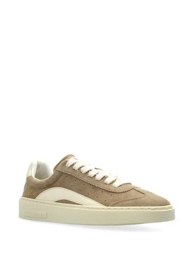 Dsquared2 Round Toe Low Top Sneakers