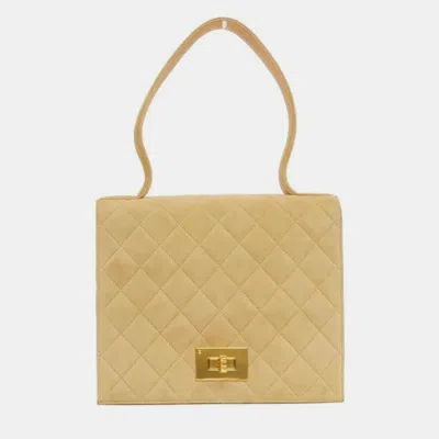 Pre-owned Chanel Beige Suede Handbag In Sand