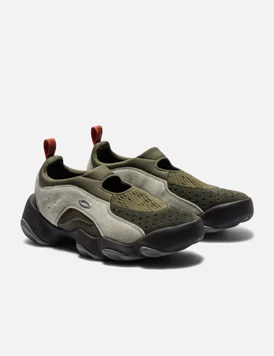 Oakley Factory Team Flesh Sandal In Green