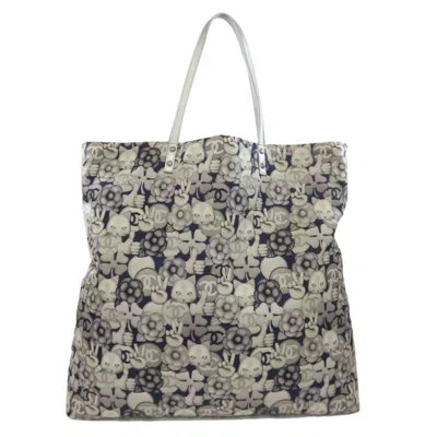 Pre-owned Chanel Gray Nylon Tote Bag ()