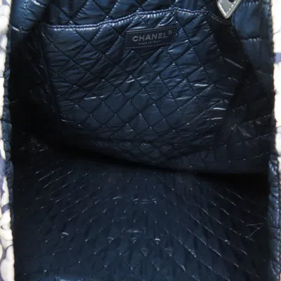 Pre-owned Chanel Gray Nylon Tote Bag ()