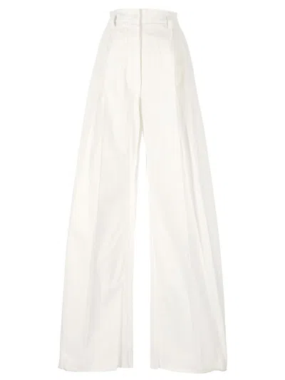 The Latest Chino Sculpture Legs In White
