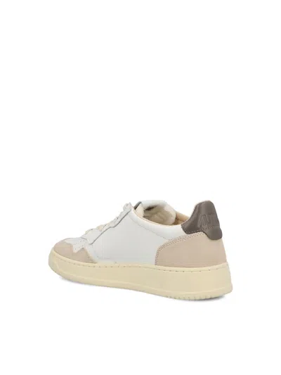 Autry 'medalist' White Low Top Sneakers With Beige Suede Details