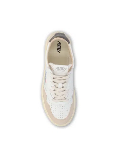 Autry 'medalist' White Low Top Sneakers With Beige Suede Details