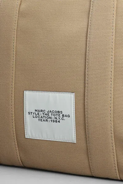 Marc Jacobs The Medium Tote Tote In Brown