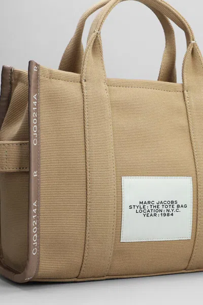 Marc Jacobs The Medium Tote Tote In Brown