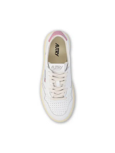 Autry Medalist Low Sneakers In White And Polignac Leather Shoes In White