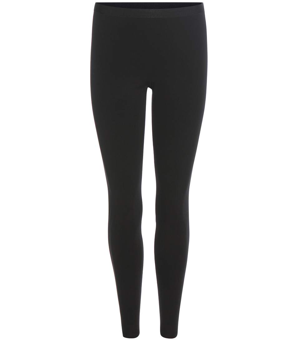 black stretch leggings