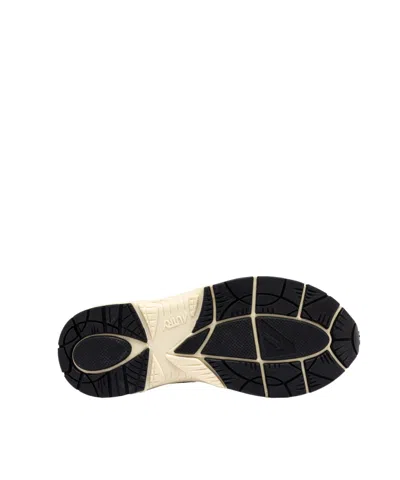 Autry Hyperway Sneakers In Cigar And Silver Mesh And Suede In Neutral