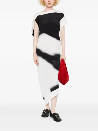 Issey Miyake Shadow Study Pleats Abstract Shift Dress