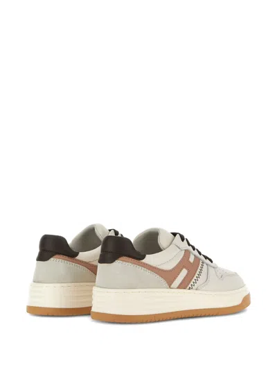 Hogan Sneakers With Perforated Toe Box And Contrasting Accents In Neutral