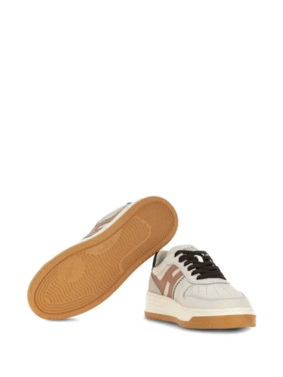 Hogan Sneakers With Perforated Toe Box And Contrasting Accents In Neutral