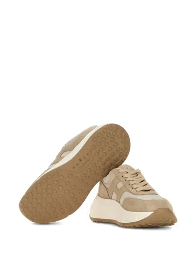 Hogan Panelled Design Leather Sneakers With Ridged Sole In Neutral