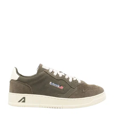 Autry Low Top Suede Panels Sneakers In Gray