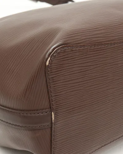 Pre-owned Louis Vuitton Epi Mandara Mm Bag In Brown