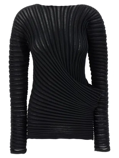 Issey Miyake Stream Blouse In Black