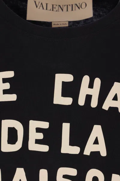 Valentino Garavani T-shirt With Le Chat De La Maison Print In Black