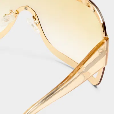 Le Specs Veiled