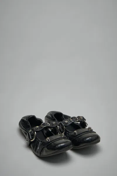 Balenciaga City Nappa Leather Ballet Flats In Black