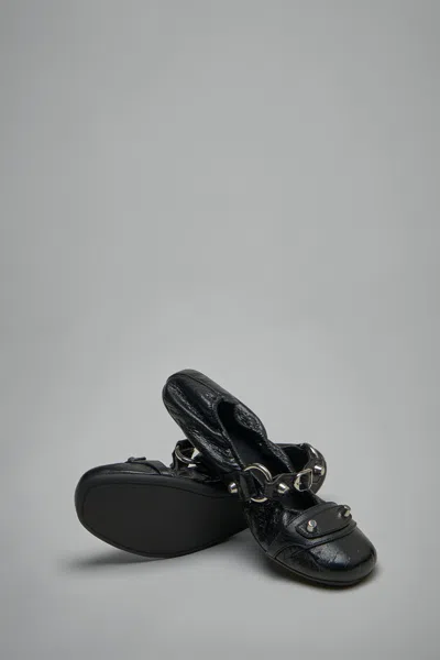 Balenciaga City Nappa Leather Ballet Flats In Black