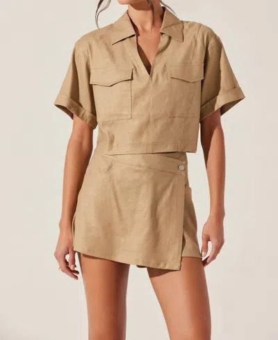Astr Deborah Linen Blend Safari Top In Khaki