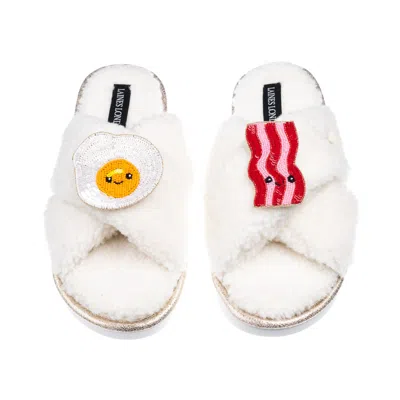 Laines London Women's Neutrals / White Laines Boucle Slippers With Laines Loveables Egg & Bacon Brooches - Cream