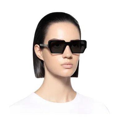 Vava Wl0065 White Label Crystal Matte Sunglasses In White