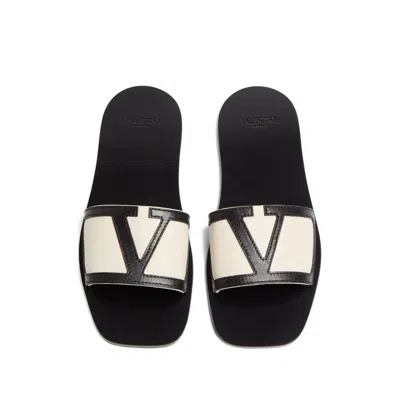 Valentino Garavani Viva Superstar Slide Sandal In Nappa Leather