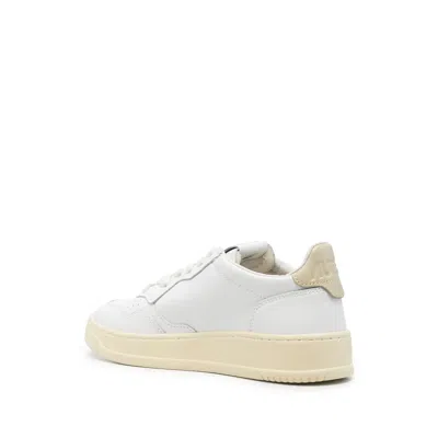 Autry Medalist Leather Low-top Sneakers In White